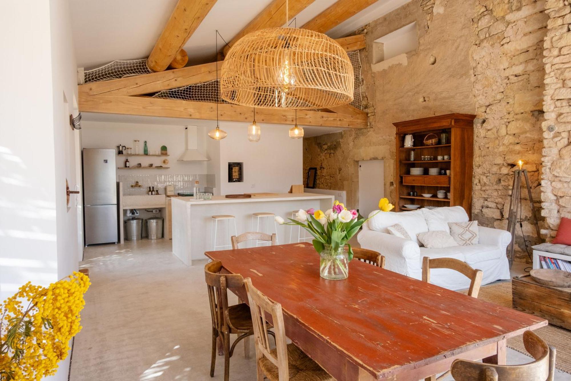 L'Atelier Des Vignes Villa Saint-Pantaléon Buitenkant foto